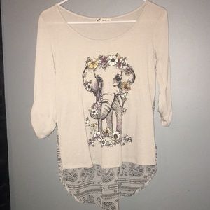 Absolutely cute elephant top